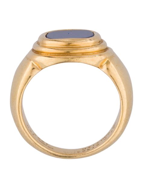 cartier signet ring - cartier bezel ring.